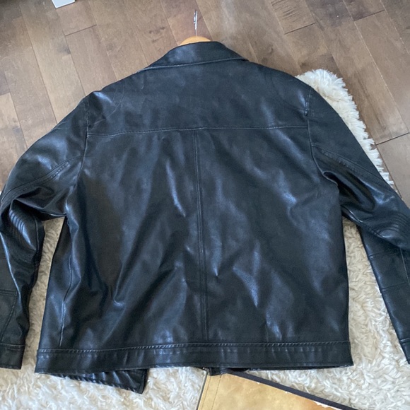 Faux leather jacket size L - Picture 5 of 7